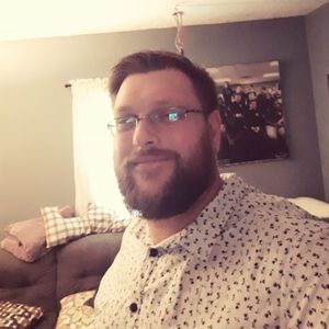 Meet your Posher, Corey